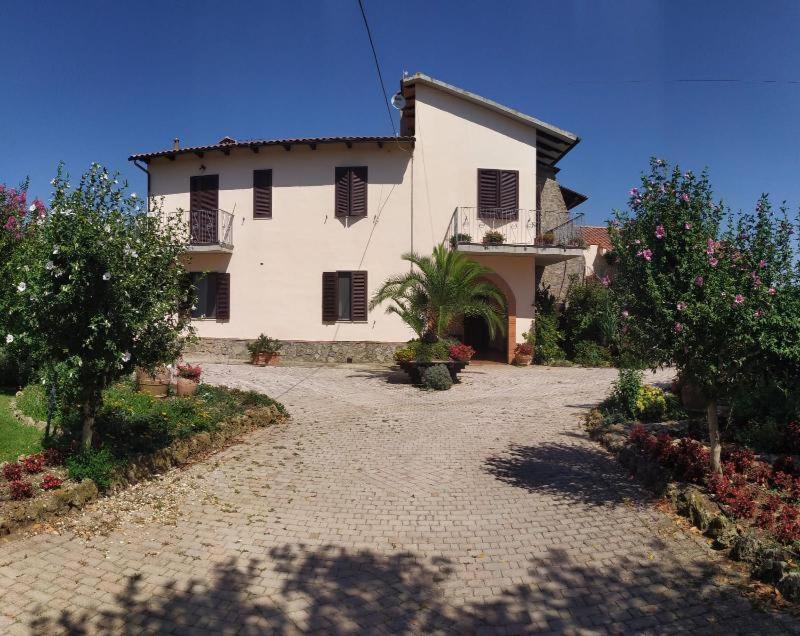 Il Podere Di Sole Рокастрада Екстериор снимка