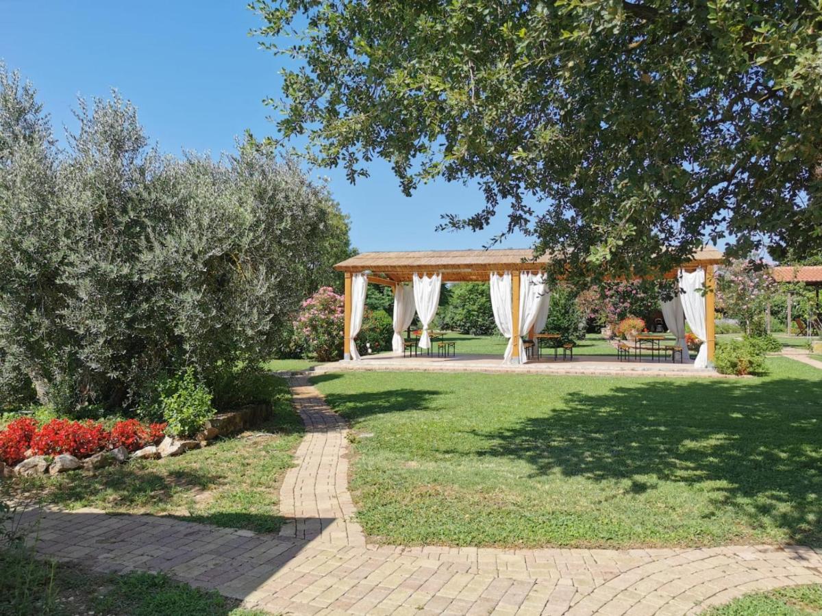 Il Podere Di Sole Рокастрада Екстериор снимка