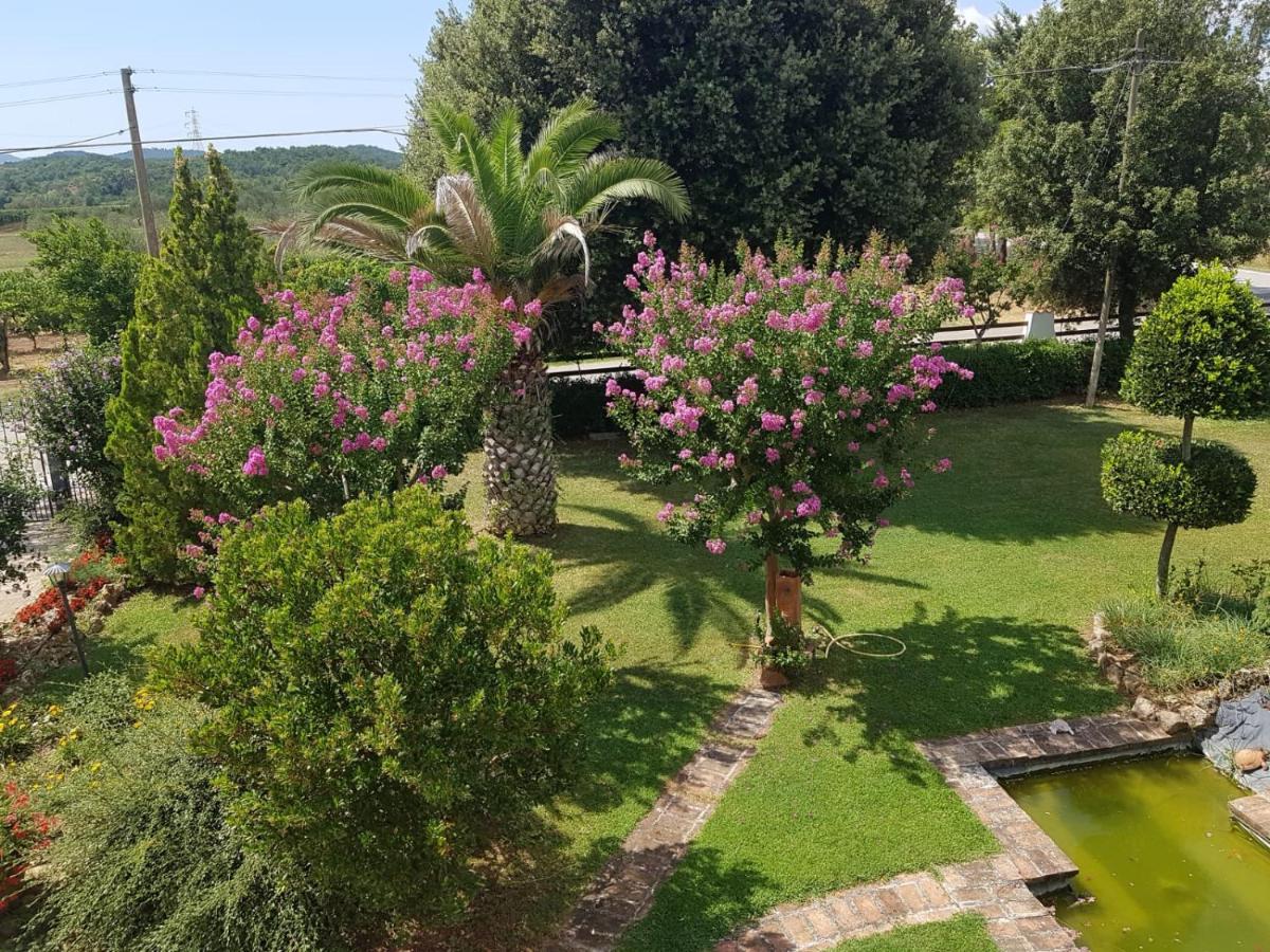 Il Podere Di Sole Рокастрада Екстериор снимка